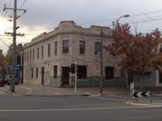 7/520 City Road South Melbourne VIC 3205 Available now To Let $210 pw Beautifully refurbished shared accommodation Features: * Single lock up air conditioned lock-up rooms available * Internet,Water, Electricity & Gas charges included in rent * Polished Floor Boards, Brand New Shared Kitchen, Shared Lounge with Plasma, * Private male & female amenities * Excellent Natural Light * Superb spot near South Melbourne Market, Public transport Bus & Light Rail * Opposite Cafes & Parks corner City Road & Montague Street Rooms available now