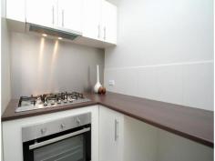 4/115 Hardey Street BELMONT, WA 6104 A statement of style and quality set at the top of a pleasant tree lined street that runs to the Golf course at one end and is a short walk from Hillcrest Park, Hillcrest Primary and Chisolm College. The 6 month old home features tiled living and traffic areas, open plan living and a separate reception/ante room that could easily double as a studio office or extra living space. Features include: * 3 Large bedrooms 2 Bathrooms * Generous master suite * Bright spacious Open plan living with gleaming tiled floors * Well appointed Kitchen with Stainless Steel Appliances * Split system Air Conditioning * Covered Alfresco/outdoor entertaining with views over surrounds * Automatic double lock up Garage with shoppers entrance * Separate storage area * Low maintenance reticulated garden