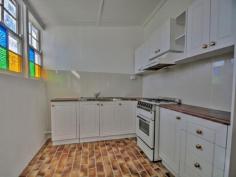 108 Grafton Street, Goulburn, NSW 2580 4 Bedroom, Double Brick Home Level, 400m2 block, close to town Kitchen with Electric oven & range hood 2 Bathrooms. One with Shower, Toilet and Vanity. Other at rear with Bath, Toilet and laundry facilities 2 Effective Gas Heaters Possible rental return - $300 - $320 a week