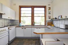 2/699a Old South Head Road, Vaucluse Peacefully positioned to the rear of a block of four, this charming
ground floor apartment is bathed in sunlight and features large corner
windows framing views over the leafy common garden beyond. Located on
the edge of Diamond Bay and featuring direct access through the garden
to child-friendly Kimberley Reserve, it's a 300m stroll to Rose Bay
North village shops, ocean parkland and scenic coast walks.
* Charming block of 4 near the corner of Military Rd
* Whisper-quiet setting to the rear of the block
* Entry hall, polished timber floors, ornate ceilings
* 2 double beds, king sized main with built-in robes
* Spacious living room, bright modern eat-in kitchen
* Fresh modern bathroom, integrated laundry
* Windows on three sides, one small common wall
* Direct access to lush common garden and reserve