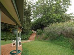 41 Adam Street BOWRAVILLE
For Sale $239,000
A lovely sandstone brick cottage with established gardens only a short walk to the shops, schools and club.
On 2 levels with 2 bedrooms, bathroom, kitchen and lounge on the
lower level and a large open plan bedroom/rumpus on the upper level.
This home has a great feel to it and is a ready for a new family.