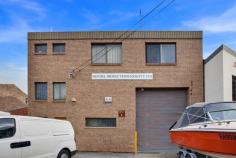 4-6 Salisbury Street Botany NSW 2019 Set on 350 sqm this quality industrial warehouse is offered with both an existing tenant or as vacant possession. Warehouse space ground floor approximately 220 sqm. Office upstairs approximately 80 sqm. 4 car parking spaces at the front of the property. Two (2) street frontage.