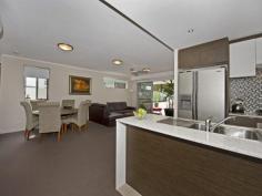 5 Bay Breeze Avenue Thornlands Qld 4164 Entertainers Delight! This
apartment is a must see for anyone looking to entertain or looking for a
2 bedroom, 2 bathroom with the lot. This 227sqm apartment has all the
mod cons anyone could ask for. Stainless steel appliances, stone
bench tops, gas cook top and gas hot water make these apartments very
economical to run and maintain. The apartment is accompanied with
2 underground basement car parks with lockable storage cage for all
your recreational belongings. This apartment has direct access to it’s own plunge pool and views into leafy Musgrave park with a lovely easterly aspect.