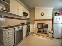 6 Eleanor Street Goulburn NSW 2580 Timber, 2 bedroom Cottage in Goulburn's East. Ideal for an investor or first home buyer. Possible rental return ($235 - $250 a week). Close to Goulburn East Primary. Features include - 2 Bedrooms – Main with Built in Kitchen - Stainless steel electric cook top, oven and range hood Antique Beacon Hill Cast Iron Stove Gas Heating Modern Bathroom with Laundry Rear Deck with views of the city 505m2 Block