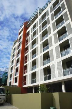 806A, 18 Parramatta Road, STRATHFIELD NSW 2135 This 1 bedroom over 2 level large north facing apartment is conveniently located within walking distance to some of Sydney’s prestigious schools, Strathfield Plaza, Strathfield / Homebush train stations, and many famous parks. It is being built by a well regarded construction company and designed with high-quality fittings and plenty of luxury inclusions.It offers build-in, bathroom, huge bedroom, sunny balconies, air-conditioning, dishwasher, dryer.