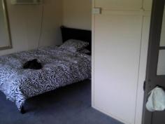 6 Milton Alpha Qld 4724 3 bedrooms one with A/C, large central lounge, functional kitchen and eatery, front and rear porches, separate toilet, seperate shower/bathroom. Its a spacious 130m2 under roof. High ceiling, fibro internal walls, tidy carpets and lino in high traffic areas. The kitchen has lino on the floor, a modern gas stove and oven, its approximately 25m2 in area which includes an eatery area. - See more at: http://belyando.com.au/listings/residential-55668-house#sthash.FzA6bglb.dpuf