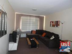 6/11 Wittenoom Street Bunbury WA 6230 Fully Furnished upper level unit with 2 bedrooms, separate kitchen and large living area overlooking Wittenoom street. Single garage and storage area below. Walking distance to CBD and all amenities. Sorry, no pets. Available 22nd August. **$370per week**