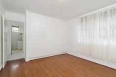 1/12 Forrest St Albion VIC 3020 Quality Ground Floor Apartment in Central Sunshine
Superbly
positioned in an attractive block of apartments, boasting a practical
floor plan bathed in natural light. Conveniently located only a short
stroll to Sunshine's main shopping district, train station and other
essential services. Ideal first home or perfect investment. Comprising:
2 bedrooms with built in robes, kitchen and meals area, spacious light
filled lounge room, bathroom and laundry facilities, security shutters
and allocated car space.
