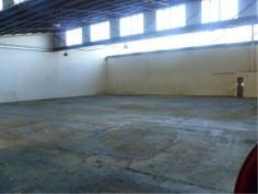 11/378 South St Homeworld, O'Connor WA 6163 This is very secure brick concrete and iron
building with space for containers to be handled, especially if you
value car parking and location next to Bunning's City Farmers Freedom
Pools Auto Pro O’Connor Seafood Direct and many others 673 sqm warehouse/factory 200 on site car bays Height to under truss 6m Toilet Office area Roller door access Room to load and unload containers Security System Natural light as well as artificial light Strata Levy Incl Building Insurance :$7186.20 Per Year Water Corporation: $996.54 Per Year City of Fremantle: $6100.72 Per Year