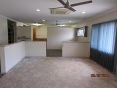 14 Adventure Close Bentley Park QLD 4869 LARGE FAMILY 3 BEDROOM HOME, SITUATED IN BENTLEY PARK AREA. Spacious
living area, well appointed kitchen, lots of cabinet space,
air-conditioned, en-suite to main bedroom, built-ins to all bedrooms,
fully fence,fully security screened, large working shed. $365.00 per
week. * 3 Bedroom * 2 Bathroom * Air-conditioned * Large she
