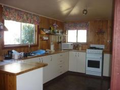 74 Urban Street Urbenville NSW 2475 This beautiful 4 bedroom home plus a small study sits on an impressive
1252 msq. allotment right on the edge of the town of Urbenville. There
is a large lounge room, modern kitchen and dining room that open on to a
classic timber verandah.
There is ample room for all the pets or animals you would desire.
Impressive views from the home take in the property and surrounding rural areas.
Urbenville is located only two hours from Lismore, Brisbane or the Gold
Coast and is a progressive small town with all the necessary facilities
including a fully staffed medical centre, police station, Bowling club,
hospital, general store, Post Office, Bus services and a K6 school.
The owner has reduced the price to facilitate a quick sale so you would
be wise to check this property quickly to take advantage of a real
bargain.
To arrange an inspection contact Simon on 0402 706565 today.