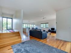 292 Dundas St Rye VIC 3941 292 Dundas Street Rye Back Beach Bargain! This
striking 3 bedroom home blends effortlessly within its rugged coastal
setting, and offers Purchasers an ideal getaway with all the modern
comforts. Featuring gorgeous timber floors, a fabulous gourmet kitchen
and a terrific split-level floor-plan, this sensational home offers
contemporary living in a great location at an amazing price. Also
featuring; gas ducted heating, gas log fire, ensuite bathroom and huge
garaging space. Call today! View Sold Properties for this Location View Auction Results General Features Property Type:House Bedrooms:3 Bathrooms:2 Land Size:909 m² (approx)