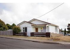 24 Pine Avenue, UPPER BURNIE TAS 7320 This neat and tidy 3 bedroom clad home is situated on a large 1110m2
(approximate) block - with loads of potential to possibly develop (STCA) or
build a good sized shed. The lovely open plan living/dining area is light and
bright with a funky retro style kitchen. Within easy walking distance to
Woolworths and the Upper Burnie shops, this property could work for many
different purchasers, including investors with a rental return of $195 per week.
Call us 7 days a week to book your appointment.