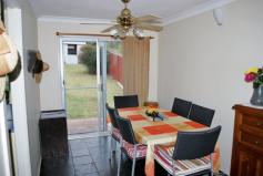 Ambarvale, NSW 2560 This 3 bedroom brick veneer house is in great condition and contains
polished timber floors, large open plan lounge and dining rooms, modern
kitchen, updated bathroom, built-ins, air conditioner unit, ceiling
fans, combustion fireplace and a single garage. All this is set on a
huge 715sqm parcel of land close to schools, shops and transport. Call
Macquarie Real Estate Casula today for further details or to make your
own private viewing appointment.