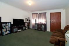 3/702 Kingston Road Loganlea QLD 4131 Fantastic position, close to schools, shops, and public transport ect! - Great tenant paying $260.00 per week - 2 good size bedrooms with built-ins - Large lounge with carpet, - Renovated bathroom - 1 car garage, - Beautiful paved and grass backyard - Fully secured with security screens, - Low maintenance yard,, - Very low body corporate of $500.00 per YEAR General Features Property Type: Unit Bedrooms: 2 Bathrooms: 1 Outdoor Features Garage Spaces: 1