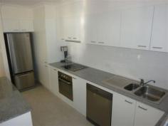 8/15-19 Mark St Forster NSW 2428 "Barini" - Holiday Unit > Immaculate first floor unit conveniently located approx 1 hour from Gloucester and within 300m to the waters edge along Little Street. > Featuring open plan kitchen/living/dining area, bathroom, internal laundry and separate toilet. > Modern fittings include grantie bench tops, dishwasher, reverse cycle air conditioning. > Enclosed private tiled deck and single lock-up garage.