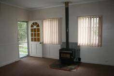 9 Ferris Street STANTHORPE QLD 4380 Close to the town centre is this solid weather board home, set on an 1,012m2 allotment, has 3 bedrooms, spacious kitchen and a separate lounge room with wood heating. Property is well fenced, has a single carport, large garden shed and located in a peaceful area. Would make a great first home or an addition to your investment portfolio.