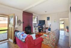 66 Attunga Street Tamworth NSW 2340 If you are looking for an original slab timber cottage over 100 year old this could be for you. Cosy
open fire,polished timber floors, updated kitchen and bathroom. 2 good
sized bedrooms, situated on a large 1012m2 Block. Currently tenanted at
$200 per week. Property ID 3421 Bedrooms 2 Bathrooms 1 Garage 2 Flooring Land Content Land Size N/A approx. Units in Complex