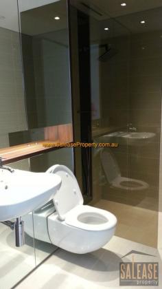 Level 20/3 Carlton Street Chippendale NSW 2008 FURNISHED - Luxury Studio Apartment. ELECTRICITY & GAS bill included. Premium quality apartment. Building architect and designed by international calibre. Luxury city living at its best! Stone throw to UTS, minutes to TAFE and Sydney University and Sydney CBD. Shopping centre recently opened under the apartment block. Top class facilities and amenities including 24/7 concierge, club with pool, gym and spa vibrant city-living but yet right next to the park. Available after 31st August 2014