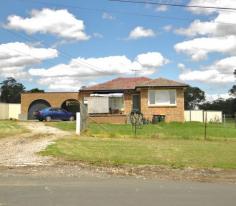 Austral NSW, 2179 Located within minutes to amenities and short drive to proposed Leppington station Property features 4 spacious bedrooms Spacious lounge and dining/family area Double lockup garage and pergola to rear. 5 level acres high side of street most is land clear Earmarked for future release (subject to council consent)