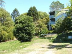57 Blackall Terrace Nambour QLD 4560 INVESTORS - FLATS CLOSE TO NAMBOUR HOSPITAL. Be
part of Nambour's exciting future growth with this 923 square metre
corner allotment in a desirable location near Nambour Hospital and
medical precinct, local shops and bus stop. The property boasts sweeping
views over Nambour towards the south and Woombye. This investment property consists of two flats returning $455 per week. An exciting opportunity to get in at ground level and build your portfolio. Phone now to arrange an inspection. For Sale $359,000 Features General Features Property Type: House Bedrooms: 5 Bathrooms: 2 Land Size: 923 m² (approx) Indoor Living Areas: 2 Toilets: 2 Inspections Inspections by appointment only.