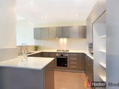 20 Porter Street Ryde NSW 2112 Located opposite Anderson Park on the point of Meadowbank peninsular, this beautifully presented three bedroom apartment will impress the most fussiest of buyers. Enjoy uninterrupted park front views and live a life others will envy. This superb near new apartment features;