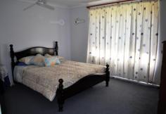 Macksville NSW, 2447 This home is situated in a family friendly neighbourhood just a few minutes walk from town. Offering a beautiful new bathroom with claw foot bathtub, three spacious bedrooms, carport and fenced, level rear yard with undercover enetrtaining area off the dining room/kitchen. If your looking for level living and easy car yard, you must inspect this home. For further information regarding this property or to arrange an inspection please contact Nambucca Valley Property Sales. Stewart Curtis on 0432 402 777.