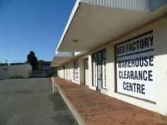 11/378 South St Homeworld, O'Connor WA 6163 This is very secure brick concrete and iron
building with space for containers to be handled, especially if you
value car parking and location next to Bunning's City Farmers Freedom
Pools Auto Pro O’Connor Seafood Direct and many others 673 sqm warehouse/factory 200 on site car bays Height to under truss 6m Toilet Office area Roller door access Room to load and unload containers Security System Natural light as well as artificial light Strata Levy Incl Building Insurance :$7186.20 Per Year Water Corporation: $996.54 Per Year City of Fremantle: $6100.72 Per Year