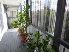 67/25 Coopers Road, Willowbank, Qld 4306 - Attention to detail is what sets this home apart. . Situated in the
secure, quiet and friendly over 50's Palm Meadows Village. This
spectacular pet friendly home is located an easy 10 minute drive to
Yamanto Shopping Center, public transport is located at the entrance of
the village, which is ideal for all your shopping needs. The practical
lay out of the property, means comfort is assured for all who are wheel
chair bound.
Extra Features:
. Open plan kitchen with dishwasher
. Wheel chair friendly (Ramp access, Double shower with grab rail)
. Large bedrooms all with built ins
. Modern bathroom
. AC & fans throughout
. Pure wool carpet
. Stylish tiled bathroom featuring 3 in 1 heat / Fan
. Storage cupboards aplenty
. Gas to hot water, cook top oven and heater
. Three separate outdoor entertainment areas
. Carport with remote lock up roller door
. Easy to maintain gardens
. Pet friendly
This outstanding property is nestled in a tranquil leafy setting
offering an abundance of bird life and a true slice of peaceful
paradise. Fully fenced & ready to inspect at a moments notice.
Get in quick.....