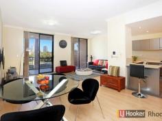 20 Porter Street Ryde NSW 2112 Located opposite Anderson Park on the point of Meadowbank peninsular, this beautifully presented three bedroom apartment will impress the most fussiest of buyers. Enjoy uninterrupted park front views and live a life others will envy. This superb near new apartment features;