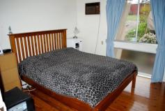 Ambarvale, NSW 2560 This 3 bedroom brick veneer house is in great condition and contains
polished timber floors, large open plan lounge and dining rooms, modern
kitchen, updated bathroom, built-ins, air conditioner unit, ceiling
fans, combustion fireplace and a single garage. All this is set on a
huge 715sqm parcel of land close to schools, shops and transport. Call
Macquarie Real Estate Casula today for further details or to make your
own private viewing appointment.