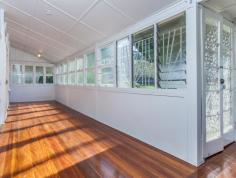 71 Buranda St Woolloongabba QLD 4102 1 bathroom
2 toilets
Large separate dining and lounge room
Great modern kitchen
Fully enclosed verandah to the front of the property.
Each room is fully furnished with double bed, bedside table, double door
wardrobe with drawers, desk and desk chair, and LCD TV.
Rooms Availability
Room 1 $220.00 = AVAILABLE NOW
Room 2 $220.00 = AVAILABLE NOW
ROOM 3 $220.00 = AVAIALBLE NOW
Room 4 $220.00 = AVAIABLE JULY
Inclusions; - Internet, Gas, Electricity, Water, Gardening &
Maintenance, Professional Cleaning, Furniture (bedroom & common
area),
Kitchen fittings and utensils
Distance to Education & Other Amenities;
1.0 Kilomteres to Stones Corner
1.0 Kilometres to Buranda Train Station
1.3 Kilometres to Greenslopes Bus interchange
1.3 Kilometres to Princess Alexandra Hospital
1.4 Kilometres to Centro Buranda Shopping Centre
3.0 Kilometres to QUT Gardens Point
Please call to arrange an inspection.