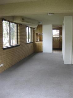 1/4 Wyangarie St Kyogle NSW 2474 BRING ME OFFERS ON KYOGLE 2 BR RENOVATED UNIT(S) Looking for a great renovated 2 bedroom brick & tile unit in Kyogle yet handy to shops, schools, hospital, golf & bowls? Individually strata titled in a block of 6, each unit has a carport to the side of the property & courtyard & clothesline area to the rear of the unit. Each unit also has a private courtyard entry. Ideal to live in or as a rental investment but hurry the Vendor is keen to clear his stock in order to move on to another project.