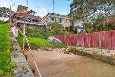 18 Johnston Street Balmain East NSW 2041 Renovator's Delight!!! * Your opportunity to build your dream home!!! * Absolute waterfront * City Skyline views * Best location * Your own beach * Views of Barangaroo, Darling Harbour and the Anzac Bridge * Corner block * Tremendous potential * This will get your creative juices flowing!!! * Potential Boat house/studio/gallery below main house on the water!! * So much potential here. * Corner of Johnston St and William St Please note this is a rundown property in need of work and is without a kitchen, bathroom and bedrooms regardless of icons showing otherwise on some websites.