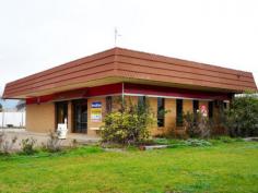 16-22 Newell Highway Finley NSW 2713 VENDOR SAYS SELL OPPORTUNITY KNOCKS! For Sale Situated on the Newell Hwy on a 977m2 corner block directly opposite the Finley Lake, Caravan Park & Swimming pool, this commercial freehold double brick building lends itself perfectly to a coffee shop/cafe, restaurant, offices or retail outlet. Excellent facilities including complete kitchen & additional kitchenette, female & male toilets (including shower), large 5 door cool room and 2 ample store rooms. There’s also fixed tables (to seat approx. 20 people with room to seat plenty more), excellent wall shelving and an abundance of off street parking. With huge daily traffic flow, the possibilities for this property are endless... Sale Details $129,000 Features General Features Property Type: Other Bedrooms: 0 Bathrooms: 2 Land Size: 977 m² (approx) Indoor Air Conditioning Inspections Inspections by appointment only.