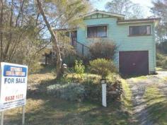 74 Urban Street Urbenville NSW 2475 This beautiful 4 bedroom home plus a small study sits on an impressive
1252 msq. allotment right on the edge of the town of Urbenville. There
is a large lounge room, modern kitchen and dining room that open on to a
classic timber verandah.
There is ample room for all the pets or animals you would desire.
Impressive views from the home take in the property and surrounding rural areas.
Urbenville is located only two hours from Lismore, Brisbane or the Gold
Coast and is a progressive small town with all the necessary facilities
including a fully staffed medical centre, police station, Bowling club,
hospital, general store, Post Office, Bus services and a K6 school.
The owner has reduced the price to facilitate a quick sale so you would
be wise to check this property quickly to take advantage of a real
bargain.
To arrange an inspection contact Simon on 0402 706565 today.