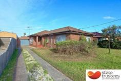 3 Diamond Ave Albanvale VIC 3021 Featuring 3 Bedrooms, Lounge with gas heating and air conditioning unit,
Kitchen with gas stove, Meals Area, Separate Bath/Shower, Laundry,
Garage & Rear Verandah. Situated opposite Albanvale Primary School & Parkland & easy access to Brimbank Shopping Complex. Land: 15.24m x 35.06m approx.