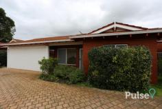 8/27 Mosaic St E Shelley WA 6148 Be quick. This 3 bedroom strata home is in a neat and tidy group of 9 villas in a cul de sac location near the Canning River. Main bathroom /semi
ensuite to 3rd bedroom with separate wc. The new chefs’ kitchen with
ample cupboards and breakfast bar enjoys an outlook to the large fully
paved outdoor entertaining area. A double carport with auto door also opens to the private outdoor entertaining area area.