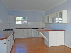 15 Main St Robertson NSW 2577 FIRST HOME / INVESTOR OPPORTUNITY ! 3 Bedder In Heart Of Robertson Village • Large eat-in kitchen features timber benches, gas cooktop, dishwasher & plenty of cupboard space • Carpeted lounge with adjacent study / sitting room • Three bedrooms with polished timber floors • Bathroom includes shower, bath with separate toilet • North facing entertainment deck provides the perfect spot to take in the sun • Double bay carport at front of residence • Located within walking distance to all village amenities • Positioned on a large level block approx. 970sqm with a huge backyard to create a garden or extend the house. Inspection by appointment only.