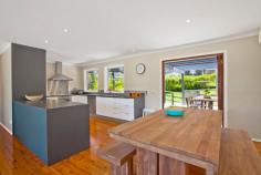 51 North Avoca Pde, North Avoca This quintessential family beach house is situated directly opposite
the surf and sand at North Avoca. Pine View is a comfortable pet
friendly house with filtered ocean views from its living spaces and main
bedrooms. Recently upgraded and freshly painted, Pine View is a relaxed
two storey holiday house which offers open plan spaces, two living
spaces each with a DVD player, two large entertaining decks, stunning
sea breezes and a huge yard for the kids or pets to play. This inviting
holiday house features a timber and beach theme throughout which adds to
its appeal. Enjoy a 10 minute walk along the sand to Avoca Beach where
you can enjoy a coffee or meal and take the kids paddle boating in the
lagoon. Pine View is a five minute drive to Terrigal beach, eateries and
shops and a 15 minute drive to Erina Fair shopping centre. On the upper
level master bedroom contains queen bed, built-in robe, deck access and
ocean views while bedroom 2 contains a double bed. On the lower level
bedroom 3 contains a queen bed, built-in robe and ocean views, bedroom 4
contains two single beds with built-in robes, while bedroom 5 contains a
tri-bunk bed.
Living space contains flat screen TV, DVD player, air conditioner, ceiling fans, views Kitchen contains a dishwasher, electric cook top, microwave, fridge, double sink Ample decks, one with sun lounge and views; other has gas BBQ, table setting for 10 Large fully fenced pet-friendly grassed yard; outdoor shower; close to cafes and shops Wi-Fi internet; ocean breezes; tasteful decor; laundry contains a washer and dryer Stylish bathrooms on both levels; main with combined bathtub/shower and toilet