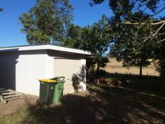 47A George St Kalbar QLD 4309 Inspections Inspections by appointment only. All
the hard work has been done on this home. 3 bedrooms, separate living
and dining room, sleep out and 2 bathrooms. The home has been painted,
gutters replaced, new carpet in the bedrooms. If you like a project and
want a Qld'er this is perfect for you. Awesome views to the surrounding
farm land and mountain ranges. Come and have a look.