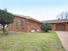40 Sturt Cir Dubbo NSW 2830 Home of Opportunity! This fantastic four bedroom family home represents a great opportunity for the person looking for their new home or the astute investor alike. With two well sized living areas, a covered veranda and a great 2 car garage/workshop in the rear yard this home is sure to meet all your needs. With a convenient location close to shops and a school, make inspecting this home a priority. -