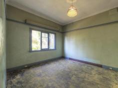 400 Great Eastern Hwy Woodbridge WA 6056 Bringing Sexy Back! House - Property ID: 751313 Here is your chance to purchase a piece of yesteryear history and renovate it back to its glory days. With those forgotten features rarely seen in today's newer properties, you will surely be impressed by the opportunity on offer here. When they say it is all about location I think they may have been talking about right here. Yes I do need work, but with what is offered in this property and what the neighbourhood offers, this is one of those must see, must have properties. Features: 2 bedrooms plus sleep out 2 living areas Enclosed 577sqm block Current rezoning application to R20/50