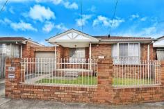 28 Druitt St Oakleigh South VIC 3167 Sale by AUCTION Saturday 11 October at 12:00PM Add to calendar Share Save Print 2222Price Guide: Contact agent for details | Land: 0 sqm approx | Type: House | ID #129073 Barry Plant Oakleigh T 03 9568 3388 EMAIL OFFICE Kelly Evagora T 03 9568 2555 | M 0415 323 507 EMAIL AGENT