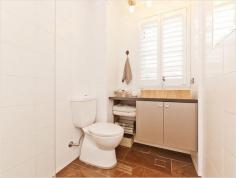7/5-11 Samuel Terry Avenue Kensington NSW 2033 STUNNINGLY RENOVATED ONE BEDROOM APARTMENT Perfectly
positioned in a superb Art Deco building is this stunningly renovated
one bedroom apartment. Recently renovated to incorporate stylish design
whilst keeping original period features throughout. Features include:
- Light & airy living area with grey washed timber floors
- Ultra modern kitchen, gas stove & internal laundry facilities
- Sleek bathroom with superb finishes throughout
- Spacious and sunny bedroom with built-in wardrobe
Ideally located within an easy stroll of shops, cafes, transport &
easy access to UNSW, this apartment is one not to be missed.