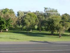 4/20 Bauer St Bargara QLD 4670 CENTRAL BARGARA 2 BEDROOM UNIT IS WALKING DISTANCE TO GOLF BOWLS,DOCTORS,SHOPS,PUB AND BEACH.CURRENTLY RENTED AT $290.00 PER WEEK.LOW BODY CORP FEES.COMBINED KITCHEN DINE LOUNGE AND BALCONY OVERLOOKING THE GOLF COURSE.TWO BIG BEDROOMS LAUNDRY,CAR ACCOMODATION. Property Details Bedrooms 2 Bathrooms 1 Garages 1 Floor Area 108 m2 Agent Name: Adrian Home Phone: 07 41547950 Mobile: 0412 602 289