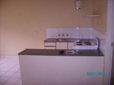 5/125 ANDERSON Albion Vic 3020 Burnham Real Estate is proud to present this freshly painted 1 bedroom
unit in a great location! Close to transport, shopping and schools, this
spacious property is tiled throughout, featuring large open plan
living, kitchen with electric stove, large bedroom with ajoining
bathroom, off street parking for 1 car. This property is a must see!