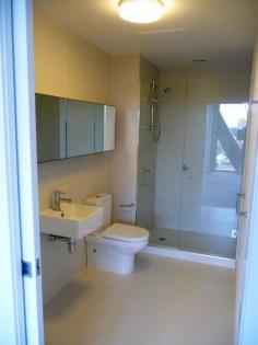 707b/10-16 Trenerry Crescent Abbotsford VIC 3067 This Unique One Bedroom Apartment is a must to inspect ! It is located at a new and exciting building "Riviere". This
one bedroom apartment come with huge balcony where you can invite
friends over for BBQ and an outdoor dining place during summer. Total
size of approx 122sqm is sure to impress ! This brilliantly
designed open plan apartment boasts state of the art kitchen with Blanco
stainless steel appliances, including gas cook top, electric oven and
dishwasher, large light and bright lounge overlooking private balcony,
spacious bedroom with mirrored built in robes, luxurious main bathroom
with chic fittings throughout, and European style laundry. Other
features include; stunning polished floorboards, carpeted bedroom, split
system heating and cooling, intercom entrance lift access, undercover
basement parking with remote access.