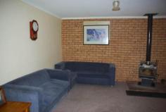 10 Apsley St Wellington NSW 2820 Property Description Imposing in size, Impressive in value! Located in an area with no through traffic and only a short distance to the heart of town you will find this inviting brick veneer home ideal for family living. Its back yard is huge and there is a rear lane access so if you want to add a garage/workshop to the existing line up, then there is plenty of room to do so. (Subject to Wellington Council Building Requirements) There are five bedrooms – master bedroom with ensuite bathroom, four with built-in wardrobes plus a study/computer room. The main bathroom is certainly spacious with both bath tub and separate shower recess. It had also previously featured a lush outlook from its big windows to an adjacent fernery. The bones are still in place and just require some replanting to bring this unique outlook back to life. There is a separate lounge room with a combustion heater plus the dining room is adjacent to the galley style kitchen. A large property without the large price tag. Images reflect properties at the time when the photos were taken. Seasonal changes & maintenance can affect the current presentation and prospective purchasers are urged to use them as a guide only.