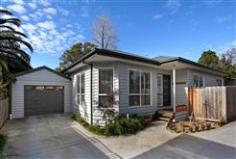 2/41 Jarma Road Heathmont VIC 3135 (VENDOR SAYS SELL) Enjoy the lifestyle and/or investment returns this 3 years young home will offer, with its close proximity to Ringwood Aquatic Centre, Aquinas College, golf course and Eastlink. Set at the rear of the block, this sparkling, bright and private residence is perfectly positioned and ready to be snapped up by the young or young at heart, featuring bright open plan living, white timber venetians, and robust bamboo flooring which flows to the rear Merbau deck and secure courtyard garden. - See more at: http://croydon.harcourts.com.au/Property/574821/VCC4368/2-41-Jarma-Road#sthash.aNHKOL3y.dpuf